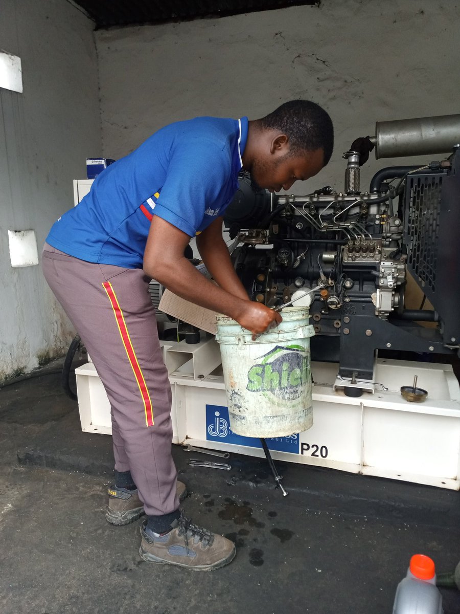Generators maintenance and repairing engineer