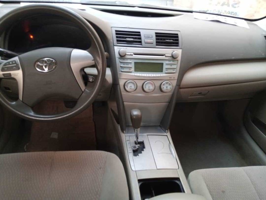Toyota Camry LE 2009 Gold