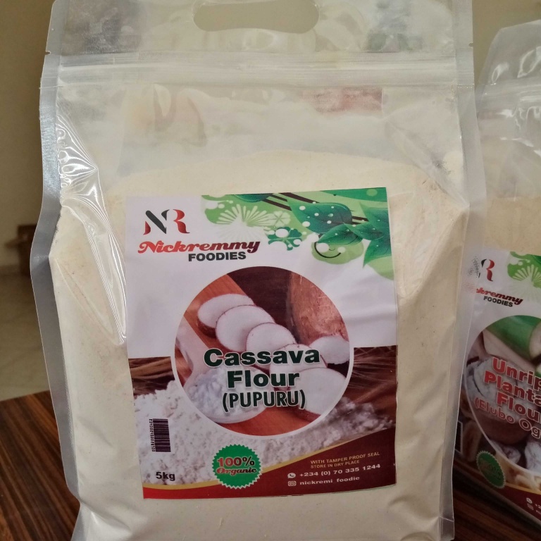 Cassava flour (pupuru)